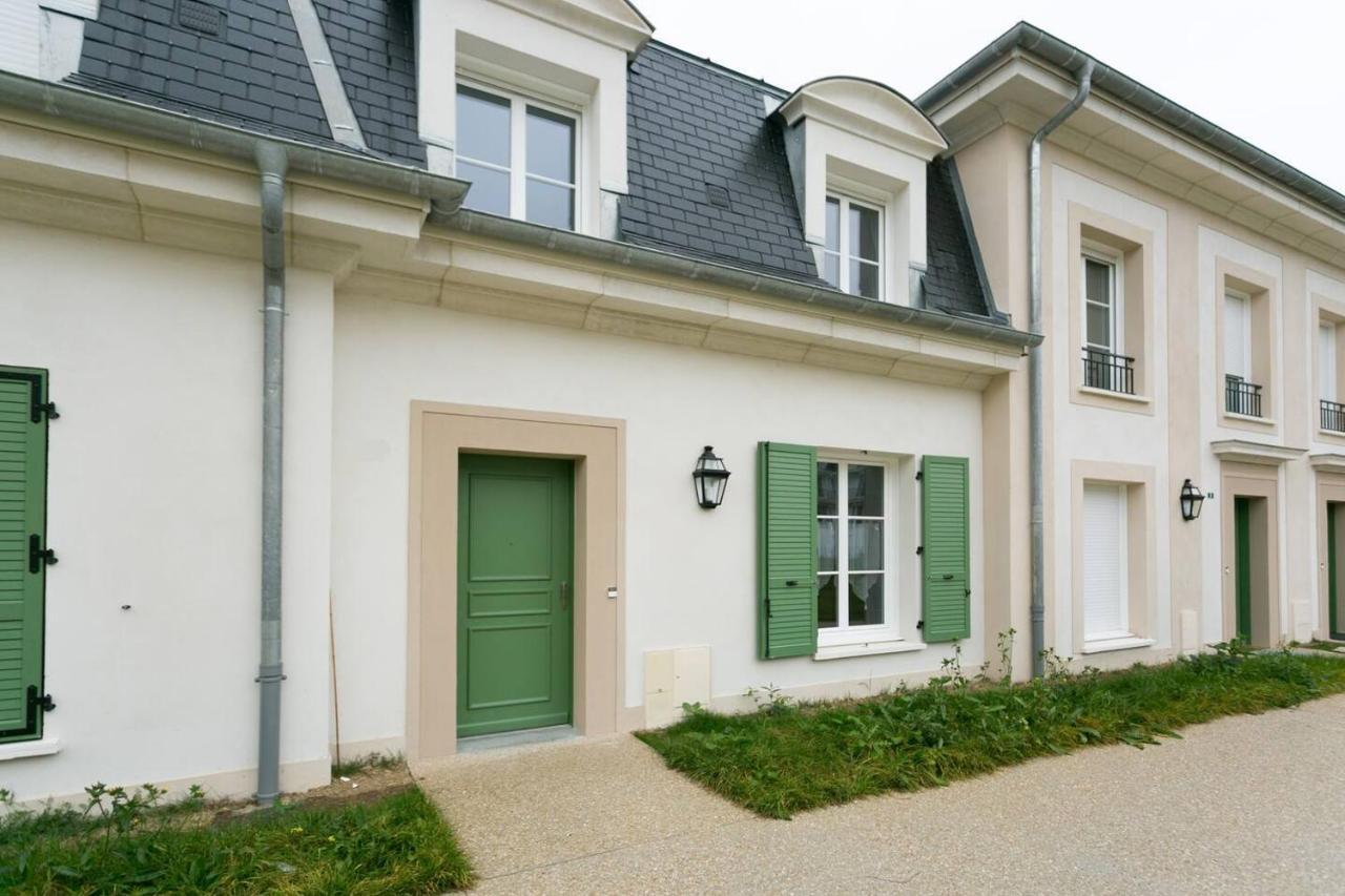 סאריס Big House 2 Minutes From Disneyland Paris מראה חיצוני תמונה
