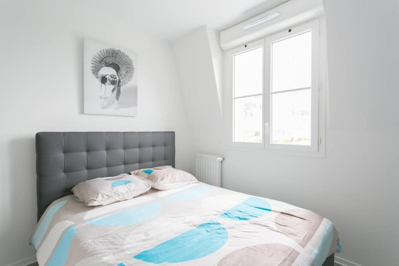 סאריס Big House 2 Minutes From Disneyland Paris מראה חיצוני תמונה